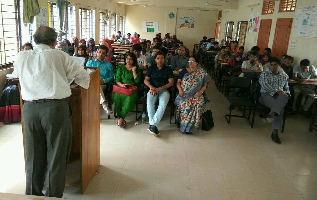 বোমা হামলার ৮০ বছর, পরমাণু যুদ্ধ নিয়ে সতর্ক করলেন নাগাসাকির মেয়র